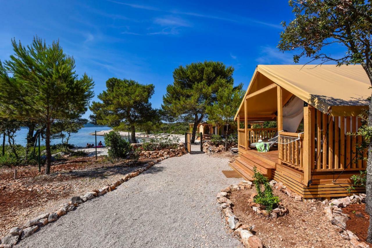 Glamping Ugljan Hotel Zadar Exterior photo